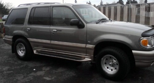 Mercury Mountaineer